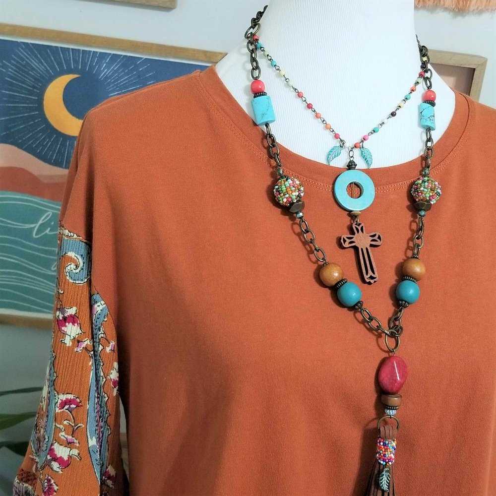 Top. Cinnamon, Cream, Lavender Floral/Multi Print. Cotton Bleu Brand - Picture 4 of 10